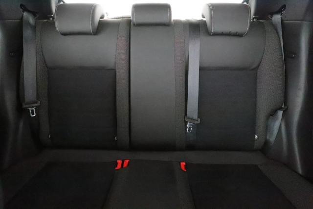 Nissan Juke image 4