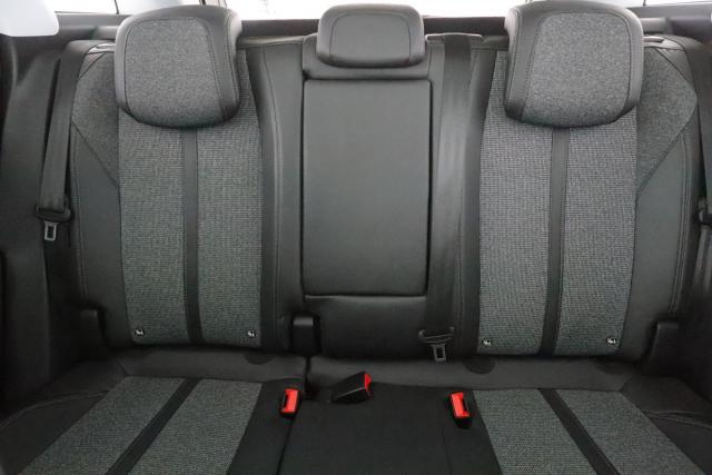 Peugeot 3008 image 4