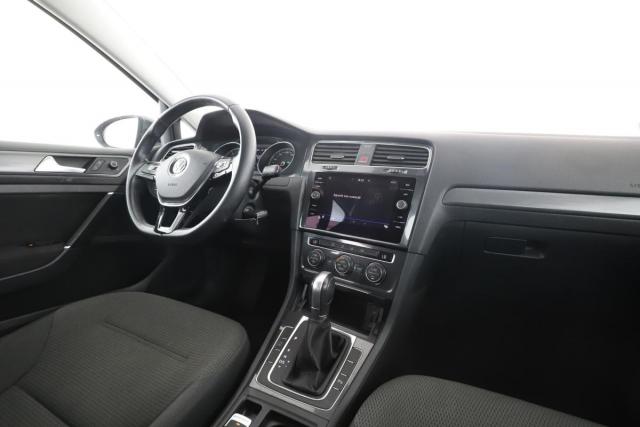 Volkswagen Golf image 5