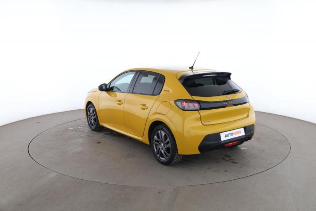 Peugeot 208 image 6