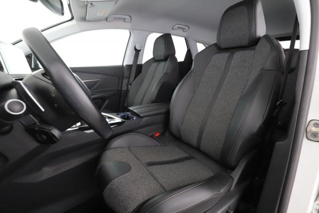 Peugeot 3008 image 4