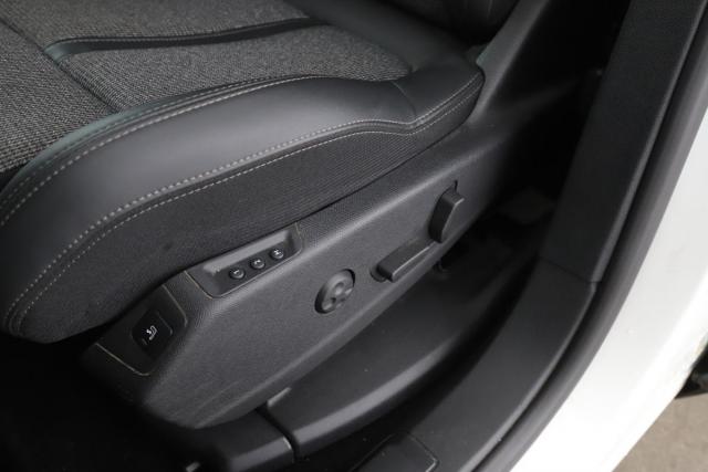 Peugeot 3008 image 1