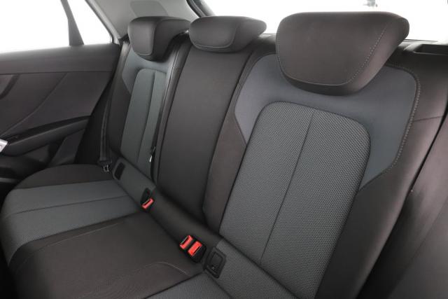 Audi Q2 image 9