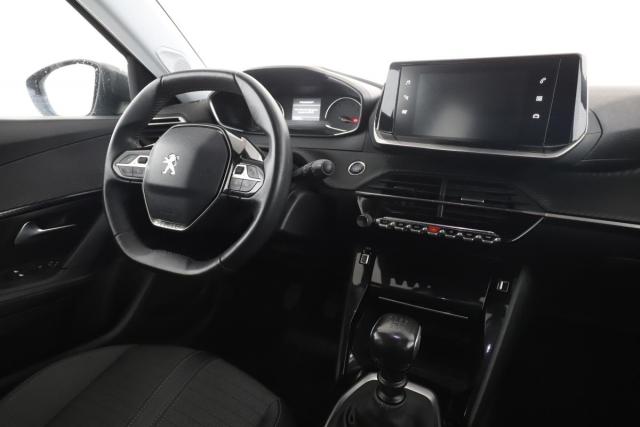 Peugeot 2008 image 6
