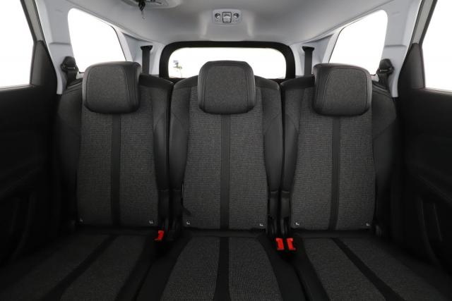 Peugeot 5008 image 7