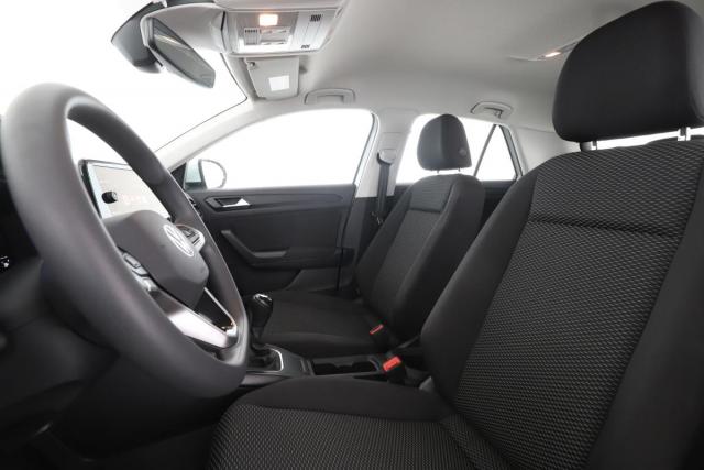 Volkswagen T-Roc image 1