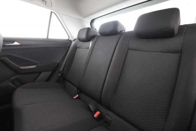 Volkswagen T-Roc image 6