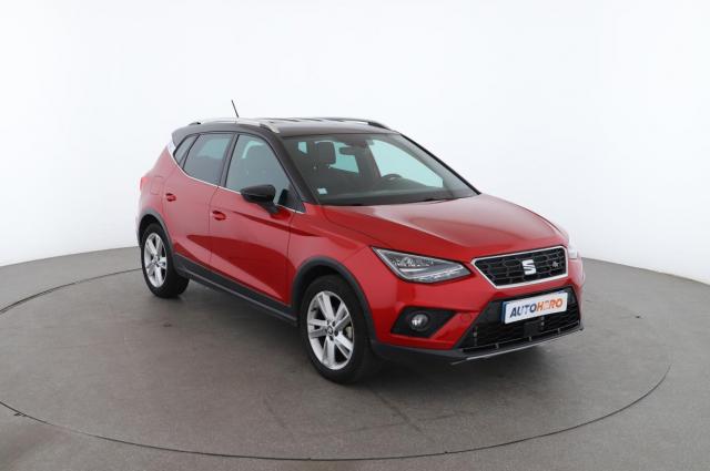 Seat Arona image 2