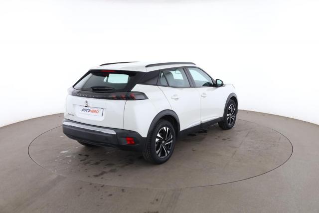 Peugeot 2008 image 3