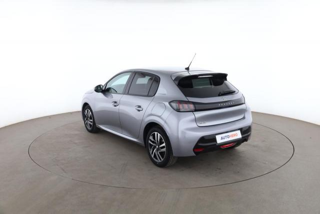 Peugeot 208 image 6