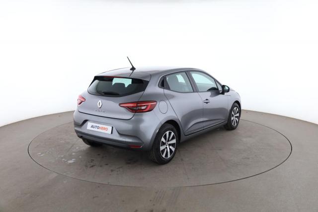 Renault Clio image 8