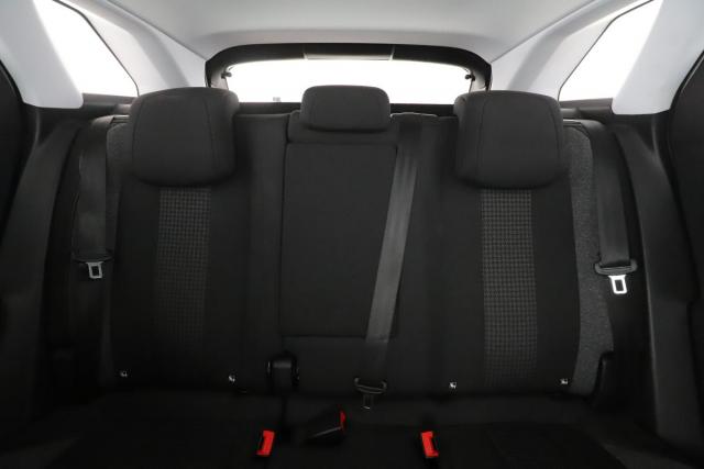 Peugeot 3008 image 3