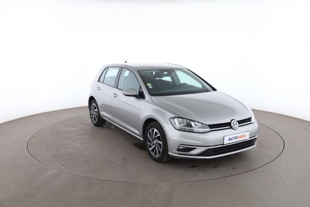 Volkswagen Golf image 8
