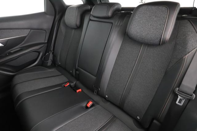 Peugeot 3008 image 5