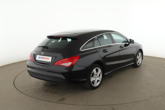 Mercedes Benz Cla Shooting Brake image 5