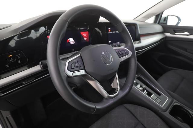 Volkswagen Golf image 4