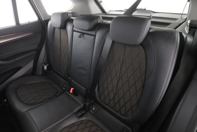 Bmw X1 image 9