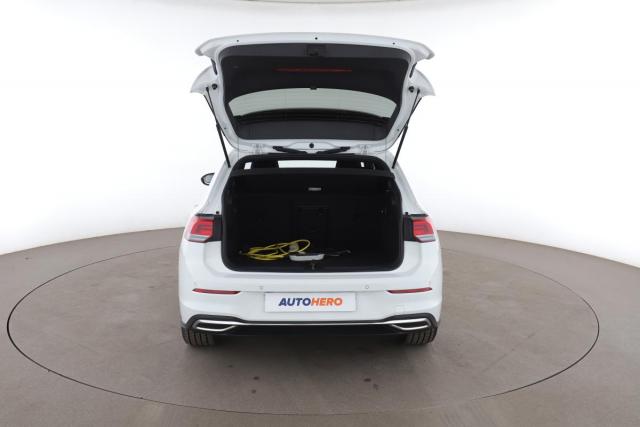 Volkswagen Golf image 4