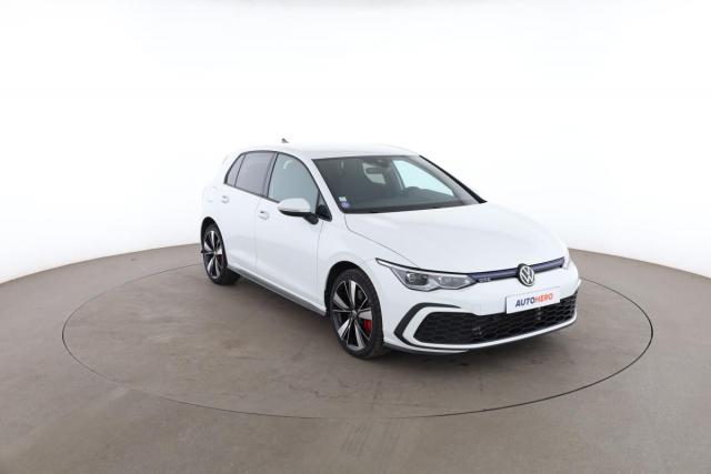Volkswagen Golf image 2