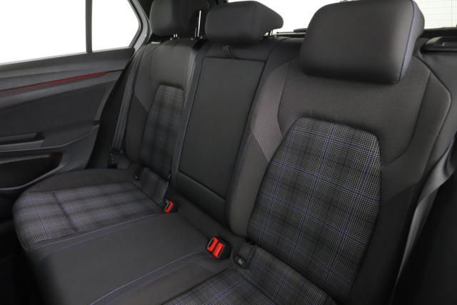 Volkswagen Golf image 7