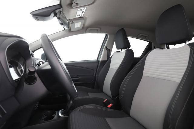 Toyota Yaris image 2