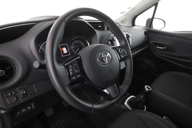 Toyota Yaris image 3