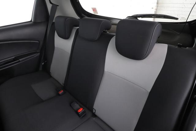 Toyota Yaris image 5