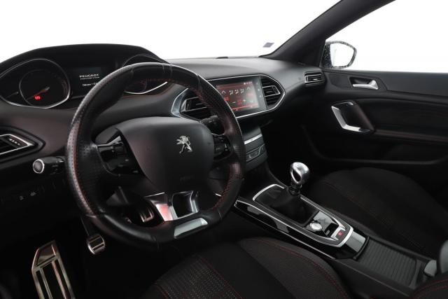 Peugeot 308 image 5
