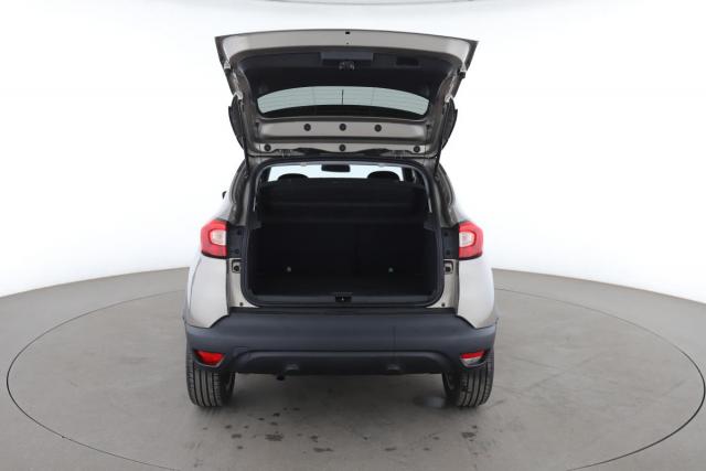 Renault Captur image 2