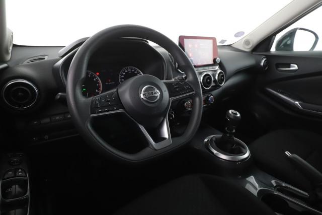 Nissan Juke image 9