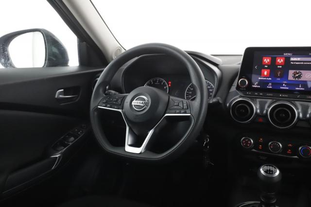 Nissan Juke image 5