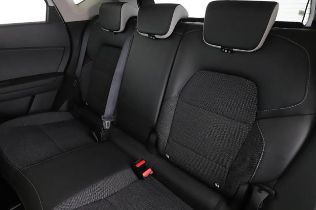 Renault Captur image 2