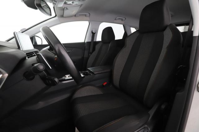 Peugeot 3008 image 6