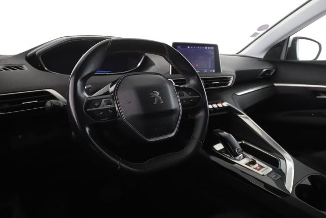 Peugeot 3008 image 3