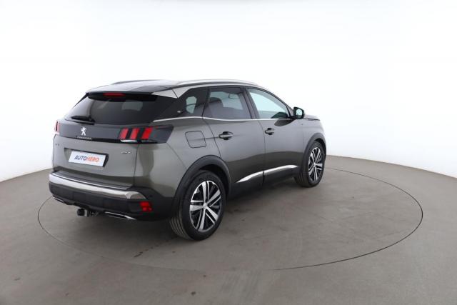 Peugeot 3008 image 2