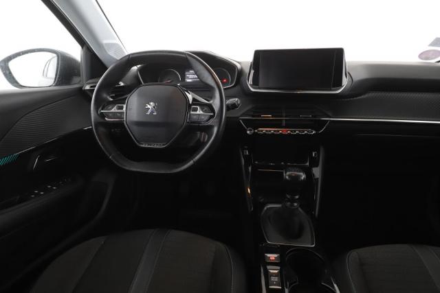 Peugeot 208 image 3