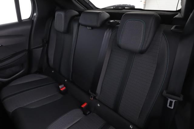 Peugeot 208 image 4