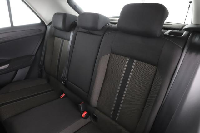 Volkswagen T-Roc image 4