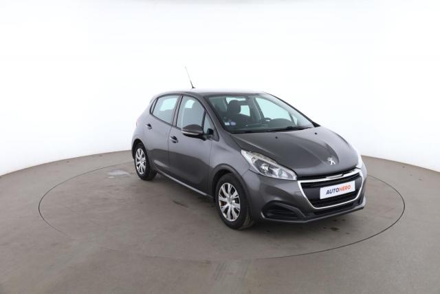 Peugeot 208 image 1