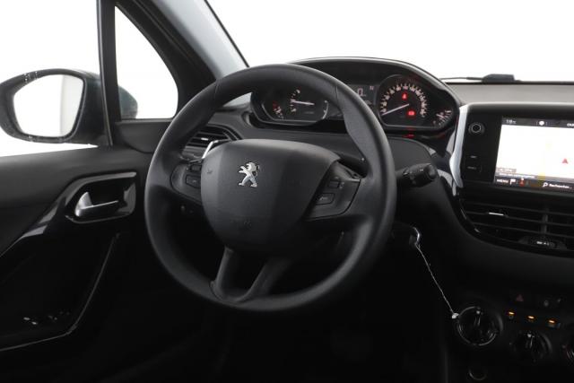 Peugeot 208 image 4