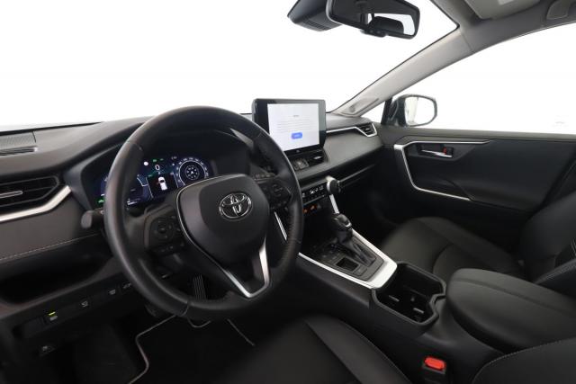 Toyota Rav4 image 6
