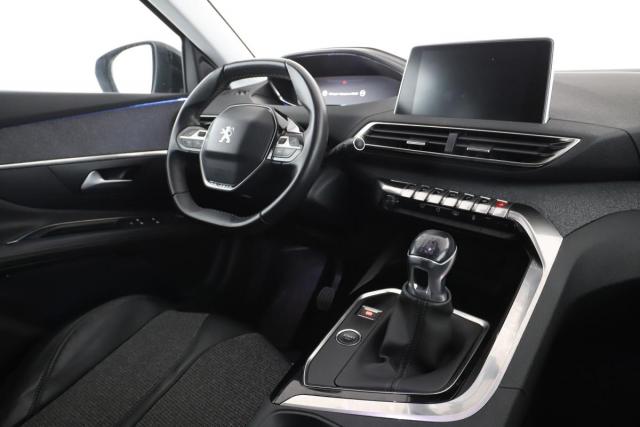 Peugeot 3008 image 8