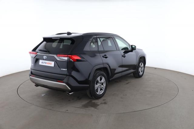 Toyota Rav4 image 7