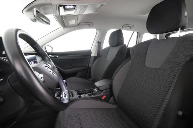 Skoda Octavia image 4