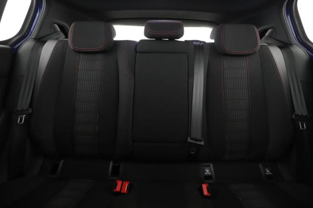 Peugeot 308 image 9