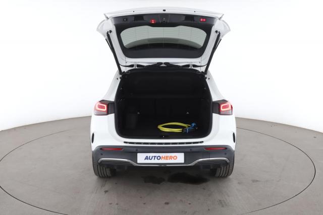 Mercedes Benz Eqa image 1
