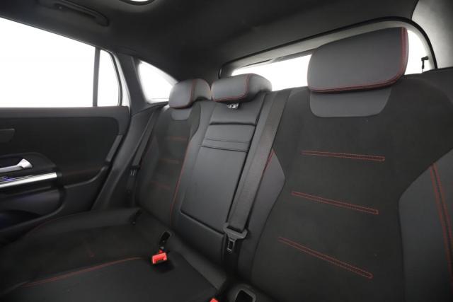 Mercedes Benz Eqa image 7