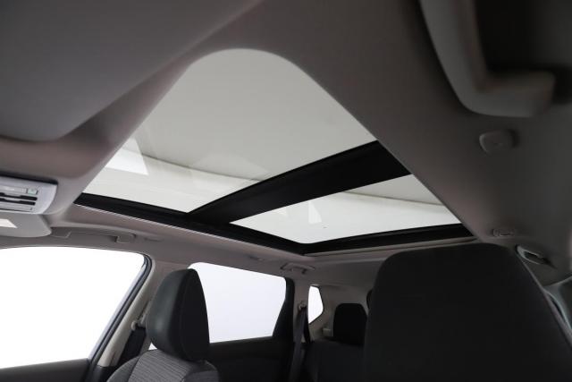 Nissan X-Trail image 7