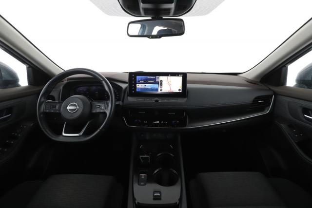 Nissan X-Trail image 2