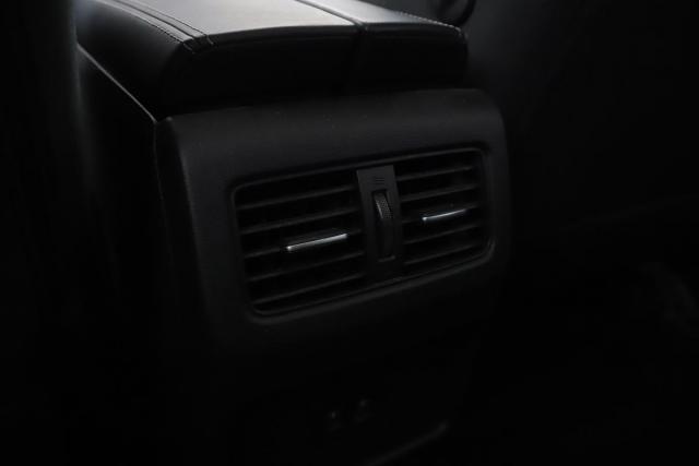 Nissan X-Trail image 9